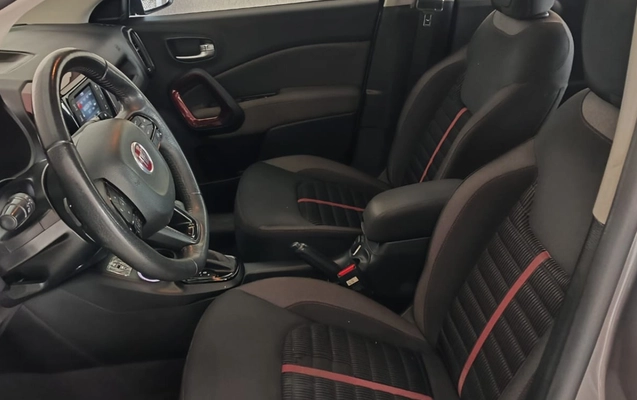 imagem-https://www.socarrao.com.br/sc-vehicle-images-prod/3823814/1789428919367-NGZhOGNjZTAtOTg4NC00ZWMxLTk4M2MtNTUyNDAxMjRmOWEwLmpwZw.jpg