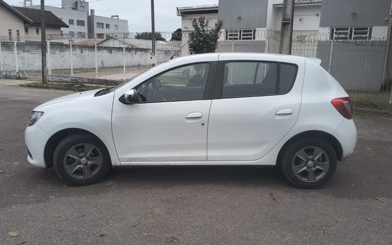 imagem-https://www.socarrao.com.br/sc-vehicle-images-prod/3824494/1789431834378-SU1HLTIwMjYwODE1LVdBMDAzMC5qcGVn.jpeg