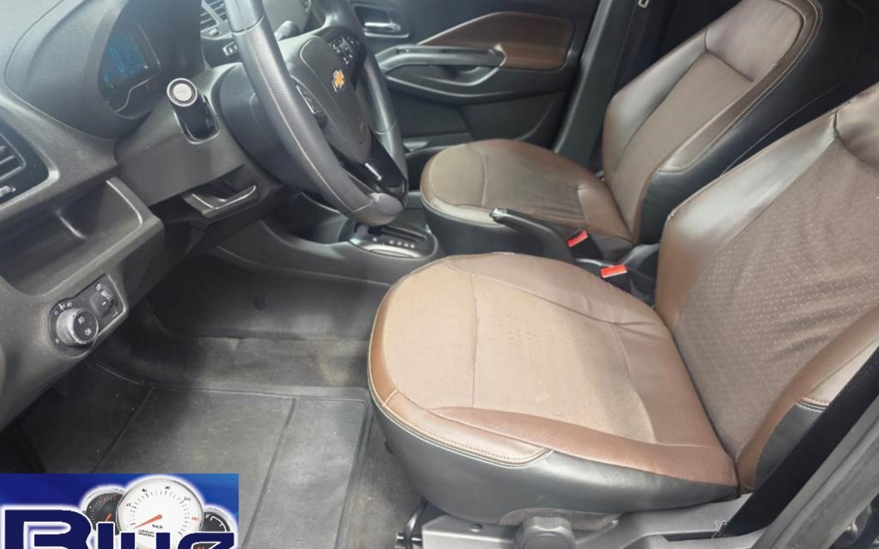 imagem-https://www.socarrao.com.br/sc-vehicle-images-prod/3826010/1789435963774-VUxUOC5qcGVn.jpeg