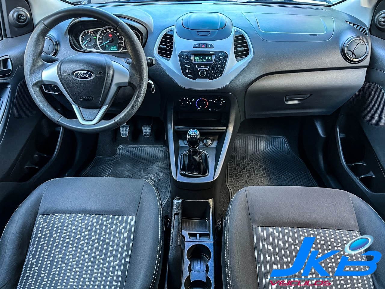 imagem-https://www.socarrao.com.br/sc-vehicle-images-prod/38261/1769988682016-6954236OR_1759323893_67_620.jpg