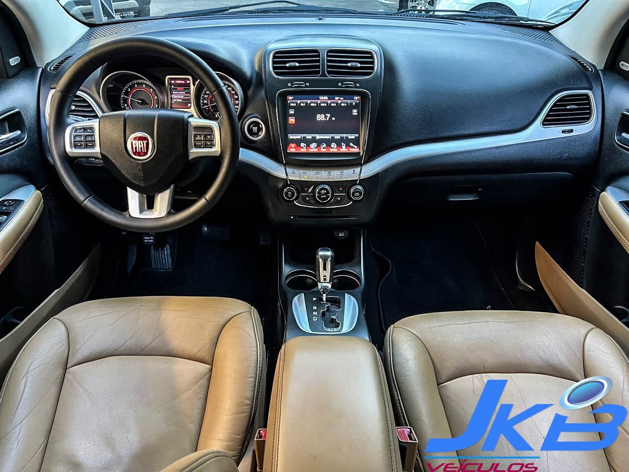 imagem-https://www.socarrao.com.br/sc-vehicle-images-prod/38264/1769988682551-7004112OR_1761227963_81_960.jpg