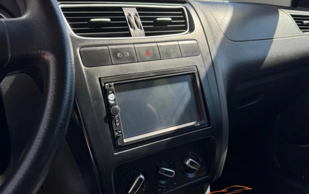 imagem-https://www.socarrao.com.br/sc-vehicle-images-prod/3826433/1789436263071-MTMuanBlZw.jpeg