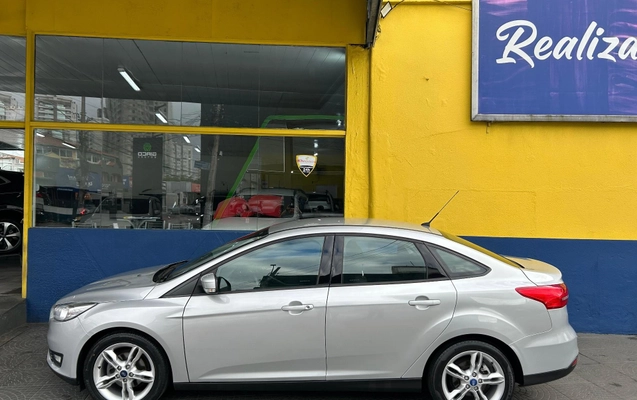 imagem-https://www.socarrao.com.br/sc-vehicle-images-prod/38303/1784548624919-f8ac913317084edeb61fc895960527be_1759581179822.jpeg