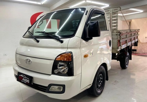 Hyundai HR 2.5 4WD Diesel 2016 Branco — foto 1 de 3