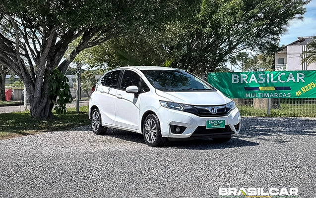 imagem-https://www.socarrao.com.br/sc-vehicle-images-prod/3836449/1789470074657-003_bb954057f8c406326d9ea0bb9d616980.jpg