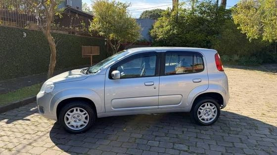imagem-https://www.socarrao.com.br/sc-vehicle-images-prod/3836450/1789470089159-fiat-uno-1.0-evo-vivace-8v-flex-4p-manual-wmimagem10365000687.jpg