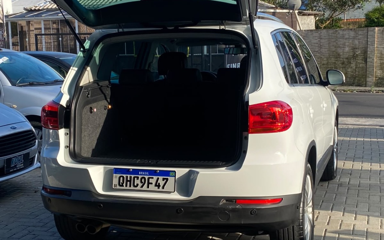 imagem-https://www.socarrao.com.br/sc-vehicle-images-prod/3836455/1789470602502-V2hhdHNBcHAgSW1hZ2UgMjAyNi0wOS0xNSBhdCAwNy40NS4zNSAoNCkuanBlZw.jpeg