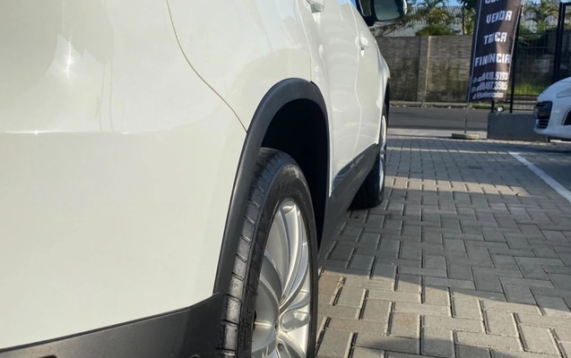imagem-https://www.socarrao.com.br/sc-vehicle-images-prod/3836455/1789470602629-V2hhdHNBcHAgSW1hZ2UgMjAyNi0wOS0xNSBhdCAwNy40NS4zNSAoMikuanBlZw.jpeg