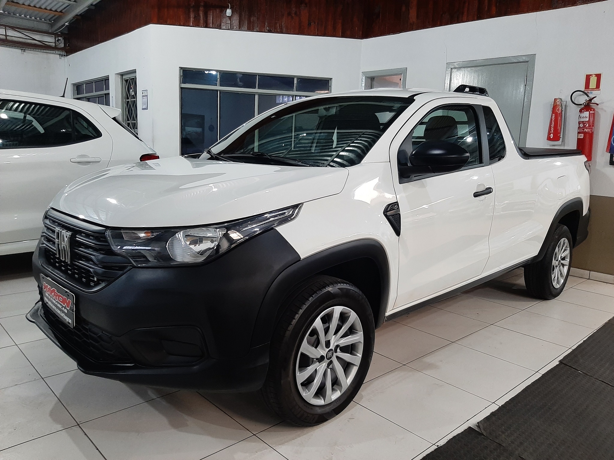 Fiat Strada Endurance 1.4 Flex 8V CS Plus na cor Branco no Porto Alegre / RS - 38368