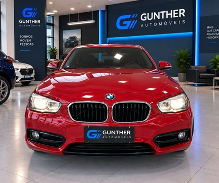 BMW 120i 2016 Vermelho — foto 1 de 3