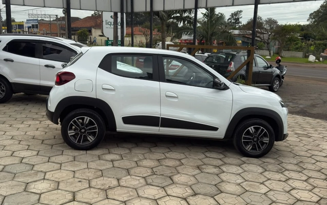 imagem-https://www.socarrao.com.br/sc-vehicle-images-prod/3837147/1789473136614-eV35rcaPtShNdJZIQSlhQt4Wgy5W1jM5.jpg