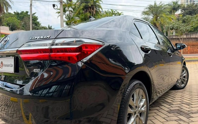 imagem-https://www.socarrao.com.br/sc-vehicle-images-prod/3837152/1789473316227-8436971_5_B_68e76d4e56.jpeg