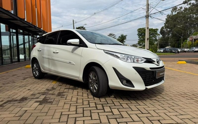 imagem-https://www.socarrao.com.br/sc-vehicle-images-prod/3837302/1789473614547-8308979_5_B_dc5e39f800.jpeg