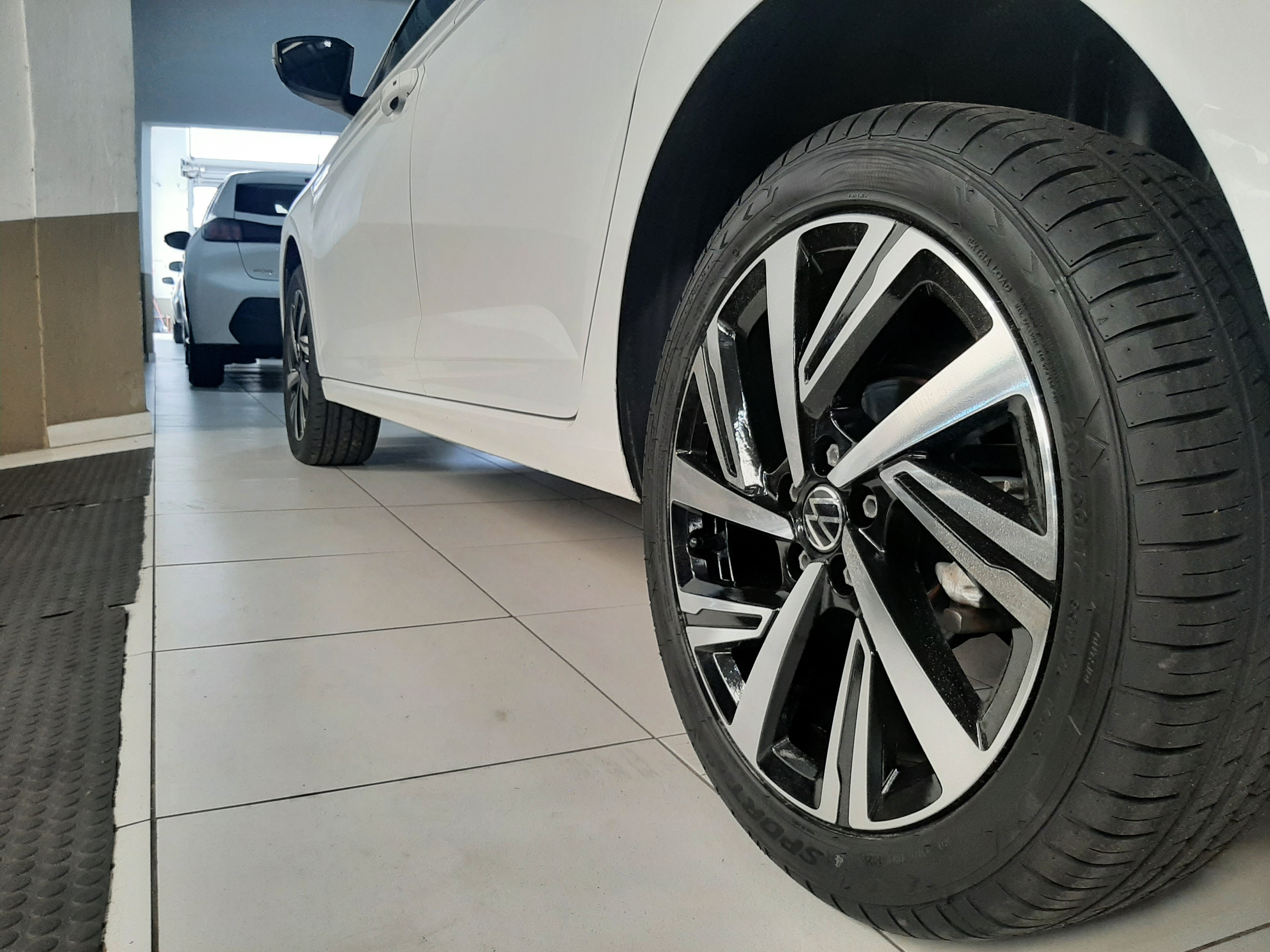 imagem-https://www.socarrao.com.br/sc-vehicle-images-prod/38375/1769988683717-7018194OR_1761868427_58_70.jpg