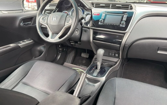 imagem-https://www.socarrao.com.br/sc-vehicle-images-prod/3837795/1789476379576-gb-4155fe2.jpg