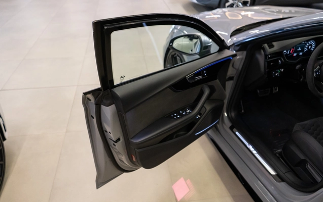 imagem-https://www.socarrao.com.br/sc-vehicle-images-prod/3837928/1789475236637-18_062321.jpg