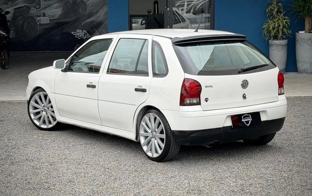 imagem-https://www.socarrao.com.br/sc-vehicle-images-prod/3838448/1789476717776-8397581_11_B_e68f4c63cf.jpeg