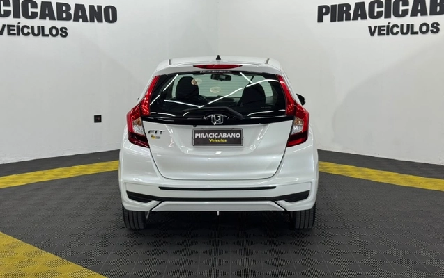 imagem-https://www.socarrao.com.br/sc-vehicle-images-prod/3838640/1789476949413-57993451-df31-c852-9ead-f6485ec5d66d-whatsappimage2026-07-31at163334jpeg.jpg