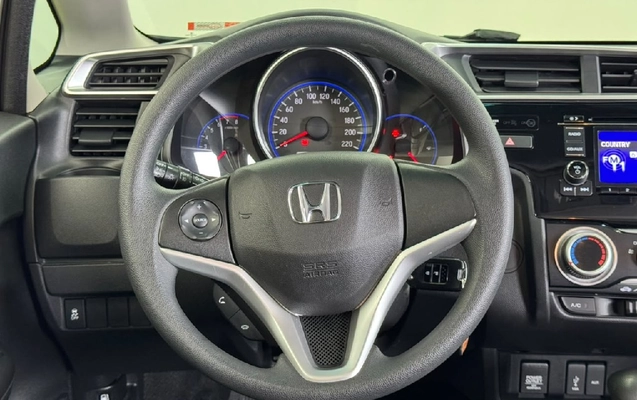 imagem-https://www.socarrao.com.br/sc-vehicle-images-prod/3838640/1789476949417-48e59565-2659-d362-7bb0-2b3322851c91-whatsappimage2026-07-31at163335jpeg.jpg