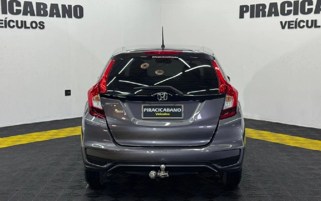 imagem-https://www.socarrao.com.br/sc-vehicle-images-prod/3838747/1789479515831-c442e568-93d3-35de-92f0-1281acdfa6df-whatsappimage2026-06-09at1049451jpeg.jpg