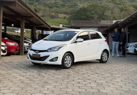 Hyundai HB20 2014 Branco — foto 1 de 3
