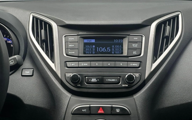 imagem-https://www.socarrao.com.br/sc-vehicle-images-prod/3839176/1789477799030-ee9be15e711844bf96d1ef67f1cd63d5_1779199753234.jpeg