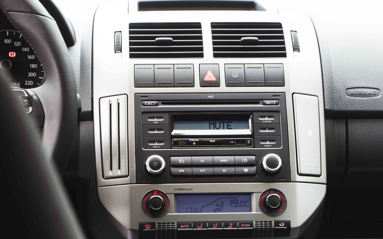 imagem-https://www.socarrao.com.br/sc-vehicle-images-prod/3839483/1789478314659-SU1HXzE5MDIuanBn.jpg