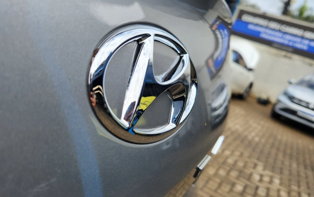 imagem-https://www.socarrao.com.br/sc-vehicle-images-prod/3839618/1789478723877-b8d523e9-68aa-456d-9e43-707bb4a1b326.jpg