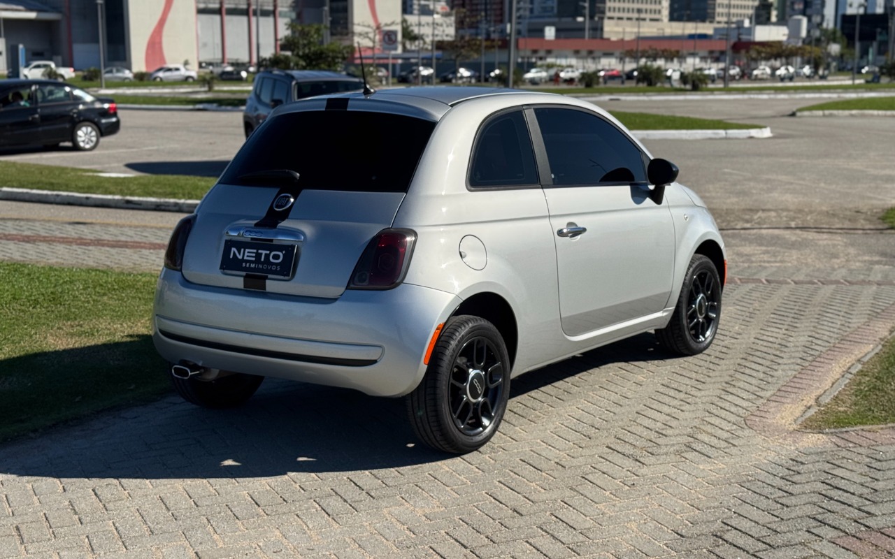 imagem-https://www.socarrao.com.br/sc-vehicle-images-prod/3839632/1789478778666-SU1HXzk0ODUuanBn.jpg