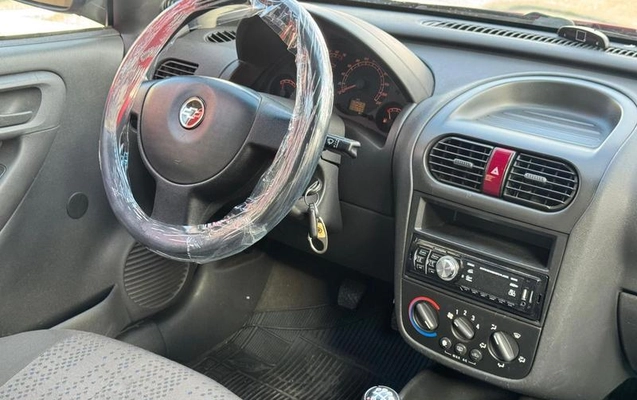 imagem-https://www.socarrao.com.br/sc-vehicle-images-prod/3839639/1790013647110-8476846_0_B_37f8d240e4.jpeg