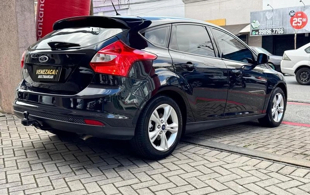 imagem-https://www.socarrao.com.br/sc-vehicle-images-prod/3839719/1789565674993-8475055_19_B_bdeb96611f.jpeg