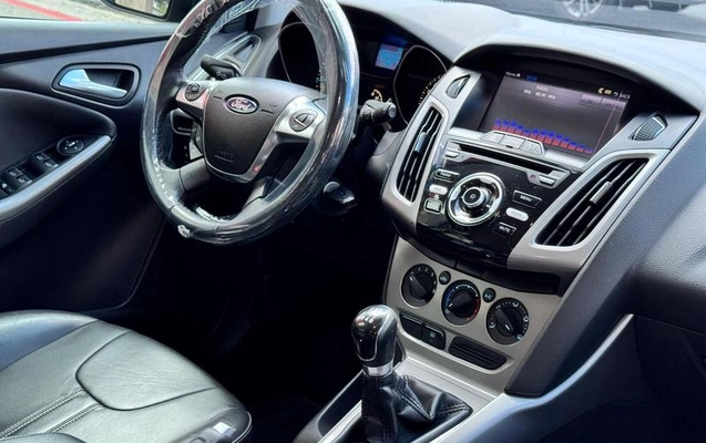 imagem-https://www.socarrao.com.br/sc-vehicle-images-prod/3839719/1789565675006-8475055_0_B_b4c58ee8d6.jpeg