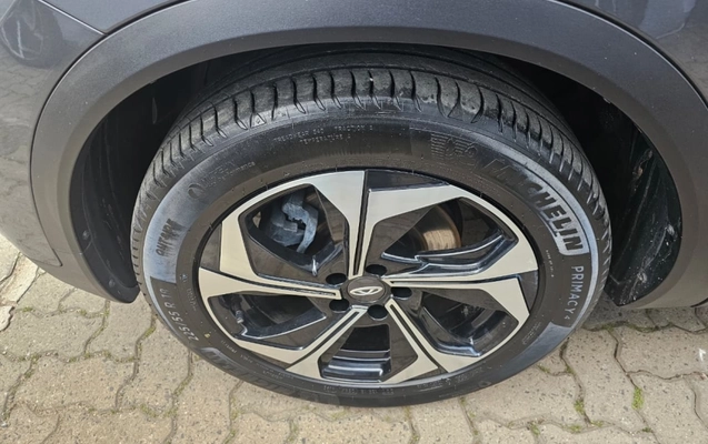 imagem-https://www.socarrao.com.br/sc-vehicle-images-prod/3839903/1789479220701-vUbIgeYab0f9Ej687iUNSRVLCaZnI3Dn.jpg