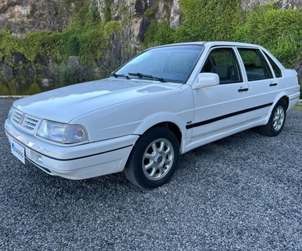 Volkswagen Santana 1995 Branco — foto 1 de 3