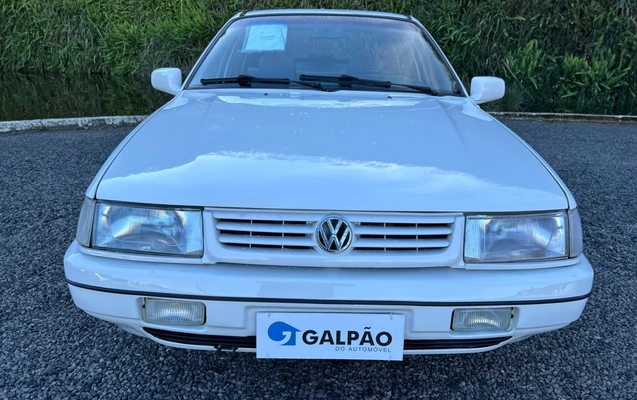 imagem-https://www.socarrao.com.br/sc-vehicle-images-prod/3839951/1789479291304-9_020435.jpg