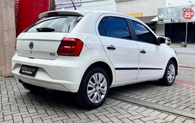 imagem-https://www.socarrao.com.br/sc-vehicle-images-prod/3839957/1789648467141-8476851_18_B_02fffa4d68.jpeg