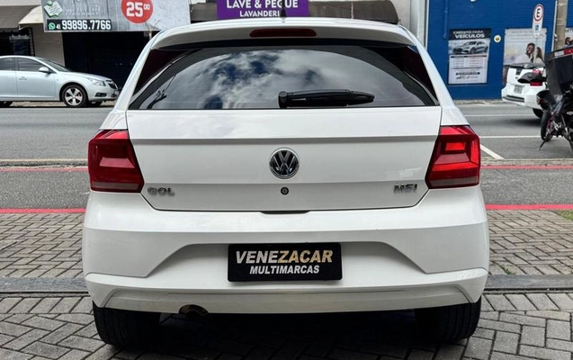 imagem-https://www.socarrao.com.br/sc-vehicle-images-prod/3839957/1789648467144-8476851_16_B_654bdc121b.jpeg