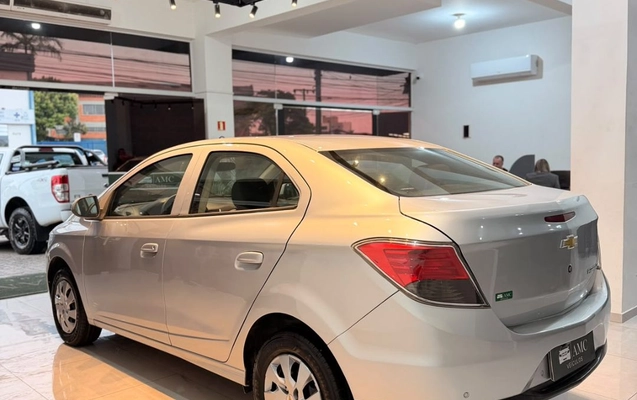 imagem-https://www.socarrao.com.br/sc-vehicle-images-prod/3839958/1789479316094-2c23b0f5fc85487f8bde11c794d11e22_1789479284155.jpg