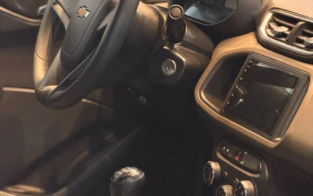 imagem-https://www.socarrao.com.br/sc-vehicle-images-prod/3839958/1789479316096-e8c307dedd9542978d6ab9851f914184_1789479284178.jpg