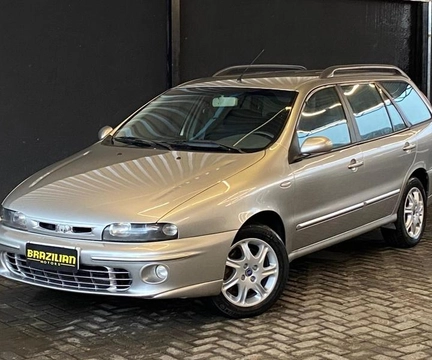 Fiat Marea Turbo 2.0 20V 4p 2003 Cinza — foto 1 de 3