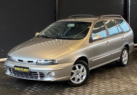 Fiat Marea Turbo 2.0 20V 4p 2003 Cinza — foto 1 de 3