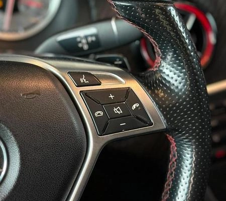 imagem-https://www.socarrao.com.br/sc-vehicle-images-prod/3840004/1789479400899-8416003_3_B_0327eac0f2.jpeg