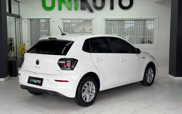 imagem-https://www.socarrao.com.br/sc-vehicle-images-prod/3840061/1789479746006-003_369b84efa5656edc87e54c8ffc2ccf95.jpeg