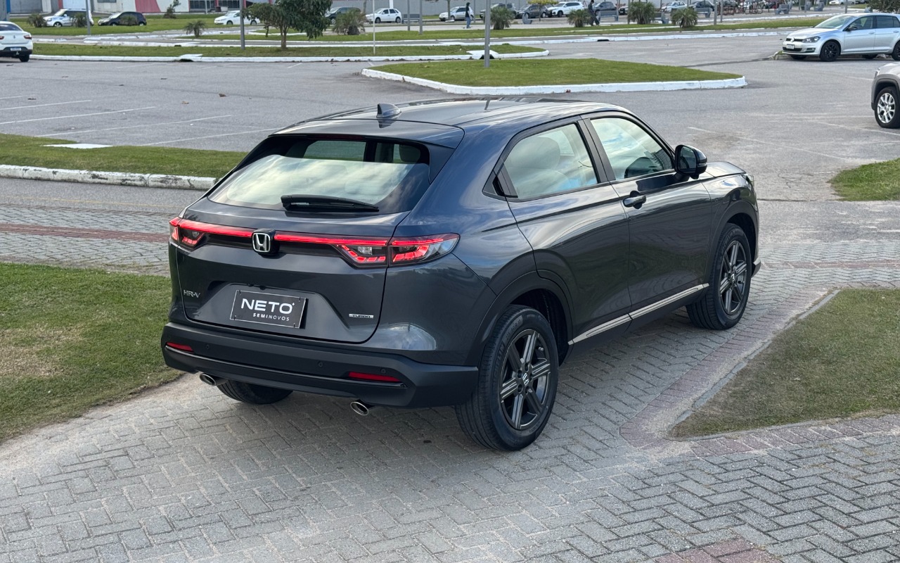 imagem-https://www.socarrao.com.br/sc-vehicle-images-prod/3840308/1789480011340-SU1HXzg2MjggKDIpLmpwZw.jpg