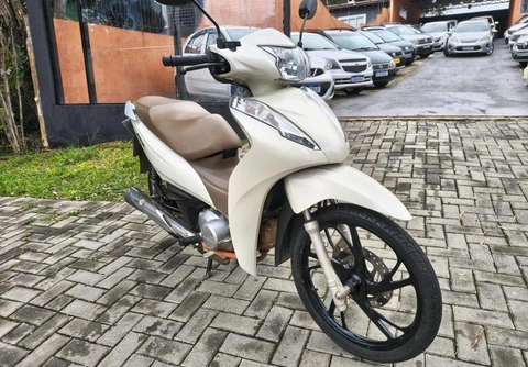 Honda BIZ 125+ 2023 Branco — foto 1 de 3