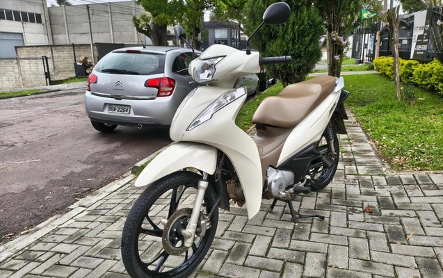 imagem-https://www.socarrao.com.br/sc-vehicle-images-prod/3840337/1790277054457-8461262_1_B_2af40da3fd.jpeg