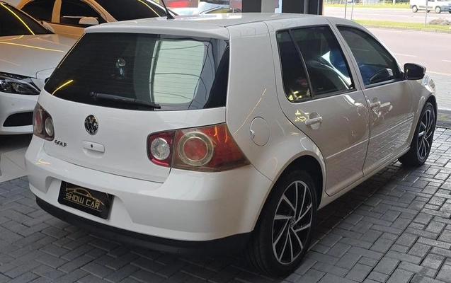 imagem-https://www.socarrao.com.br/sc-vehicle-images-prod/3840399/1789480110715-8477383_6_B_6cf97cd3ee.jpeg