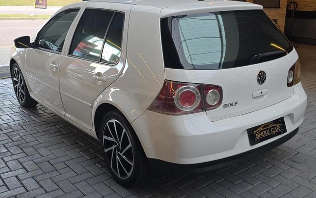 imagem-https://www.socarrao.com.br/sc-vehicle-images-prod/3840399/1789480110716-8477383_13_B_9b12cae895.jpeg