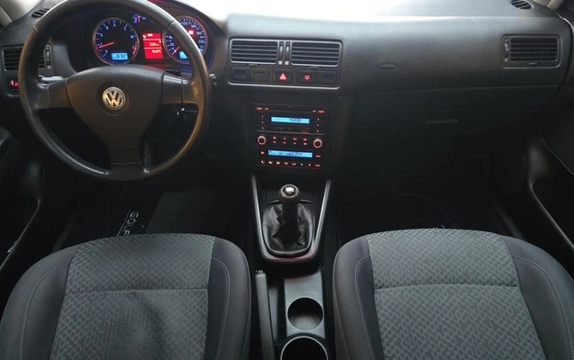 imagem-https://www.socarrao.com.br/sc-vehicle-images-prod/3840399/1789480110717-8477383_2_B_23bb887978.jpeg