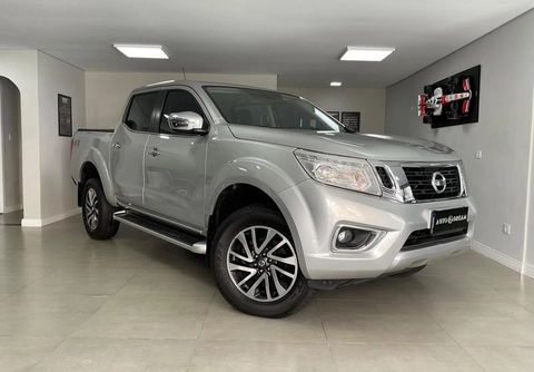 Nissan Frontier 2022 Prata — foto 1 de 3